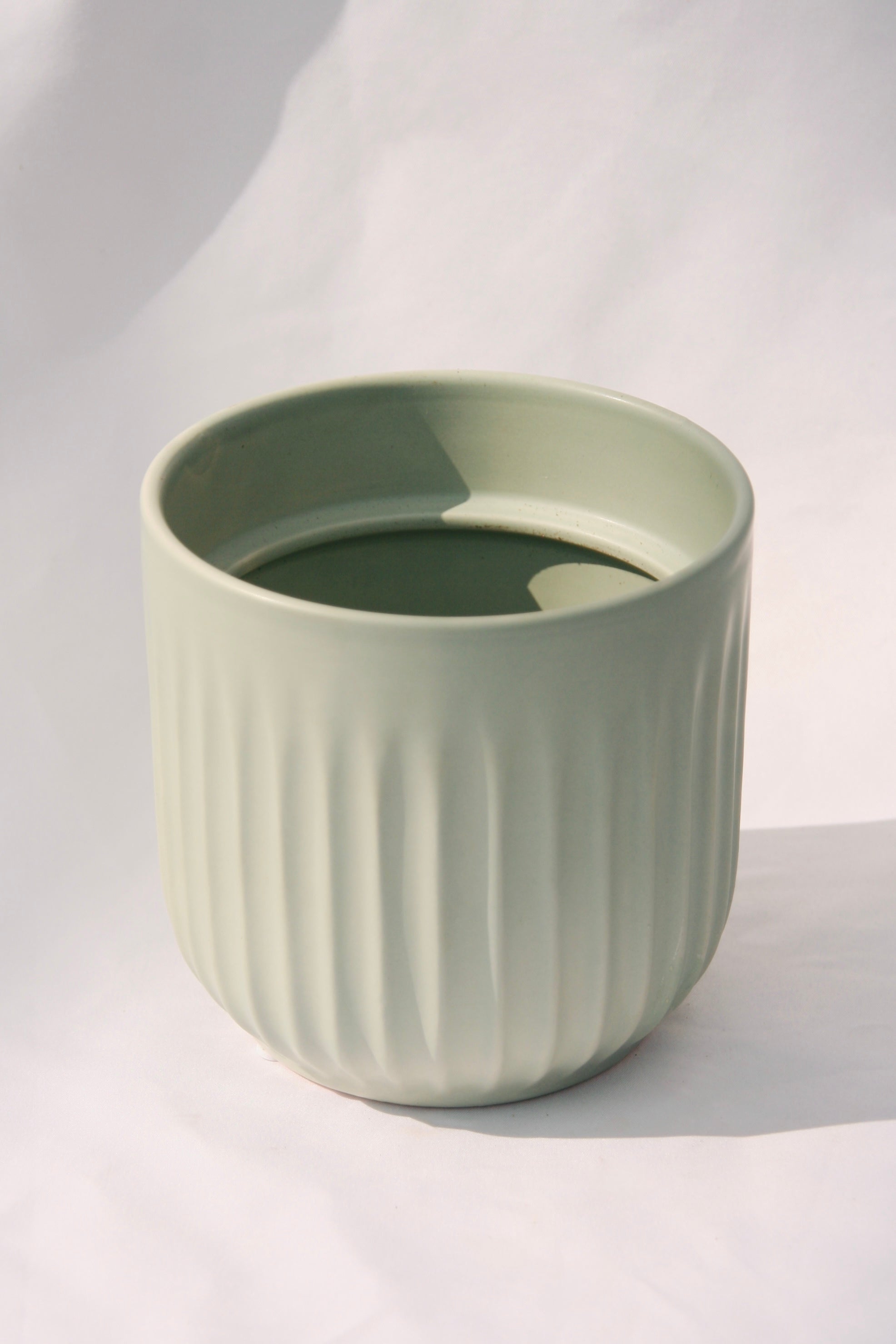 Pot de fleurs bleu clair Sai 5"